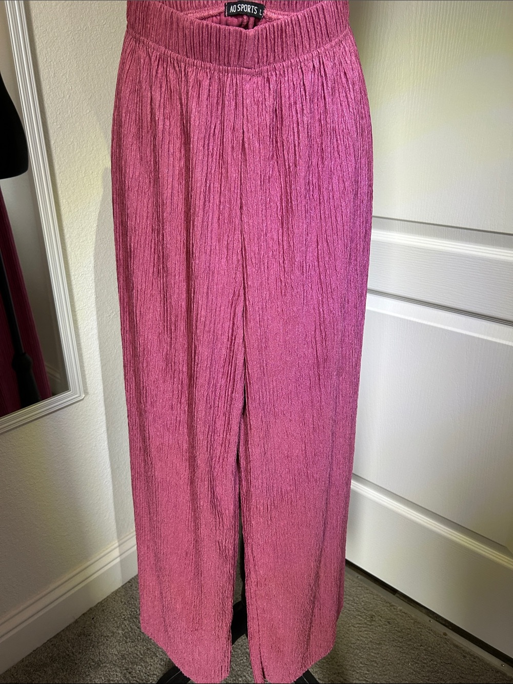 Wide-Leg Pink Crinkle Pants